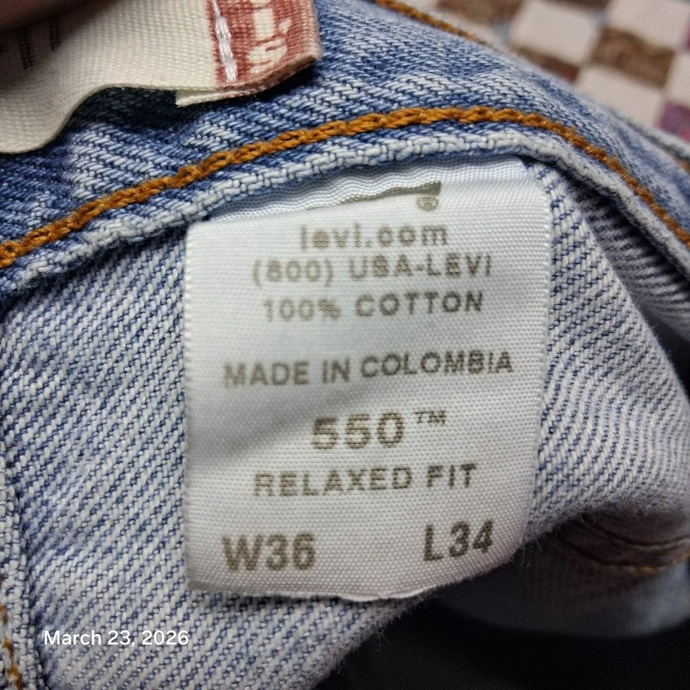 Vintage 2004 Levis 550 Blue Jeans‎ Size 36x34 Relaxed Fit Made in USA Y2K 90s